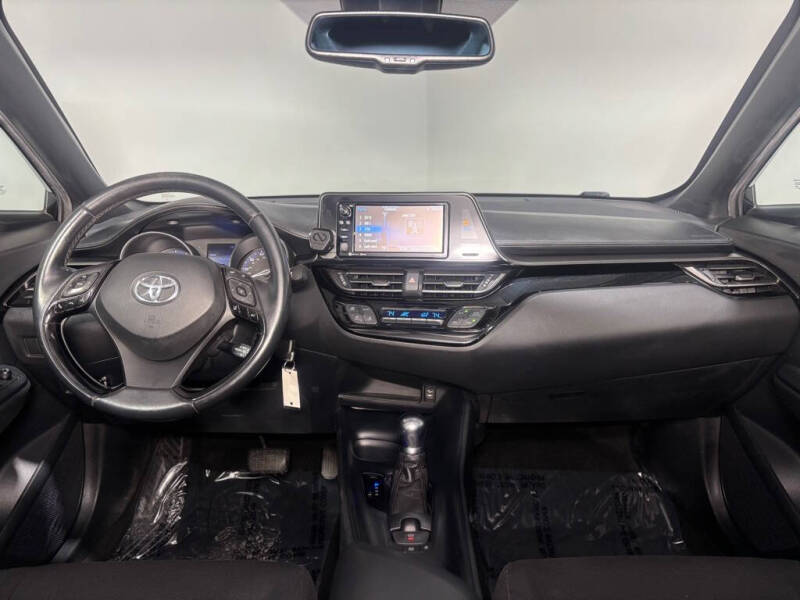 2018 Toyota C-HR XLE