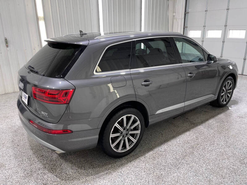 Used 2018 Audi Q7 Premium Plus with VIN WA1LAAF78JD053599 for sale in Sioux Falls, SD