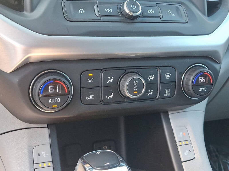 2018 GMC Acadia SLE-2