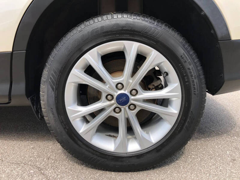 2018 Ford Escape SE