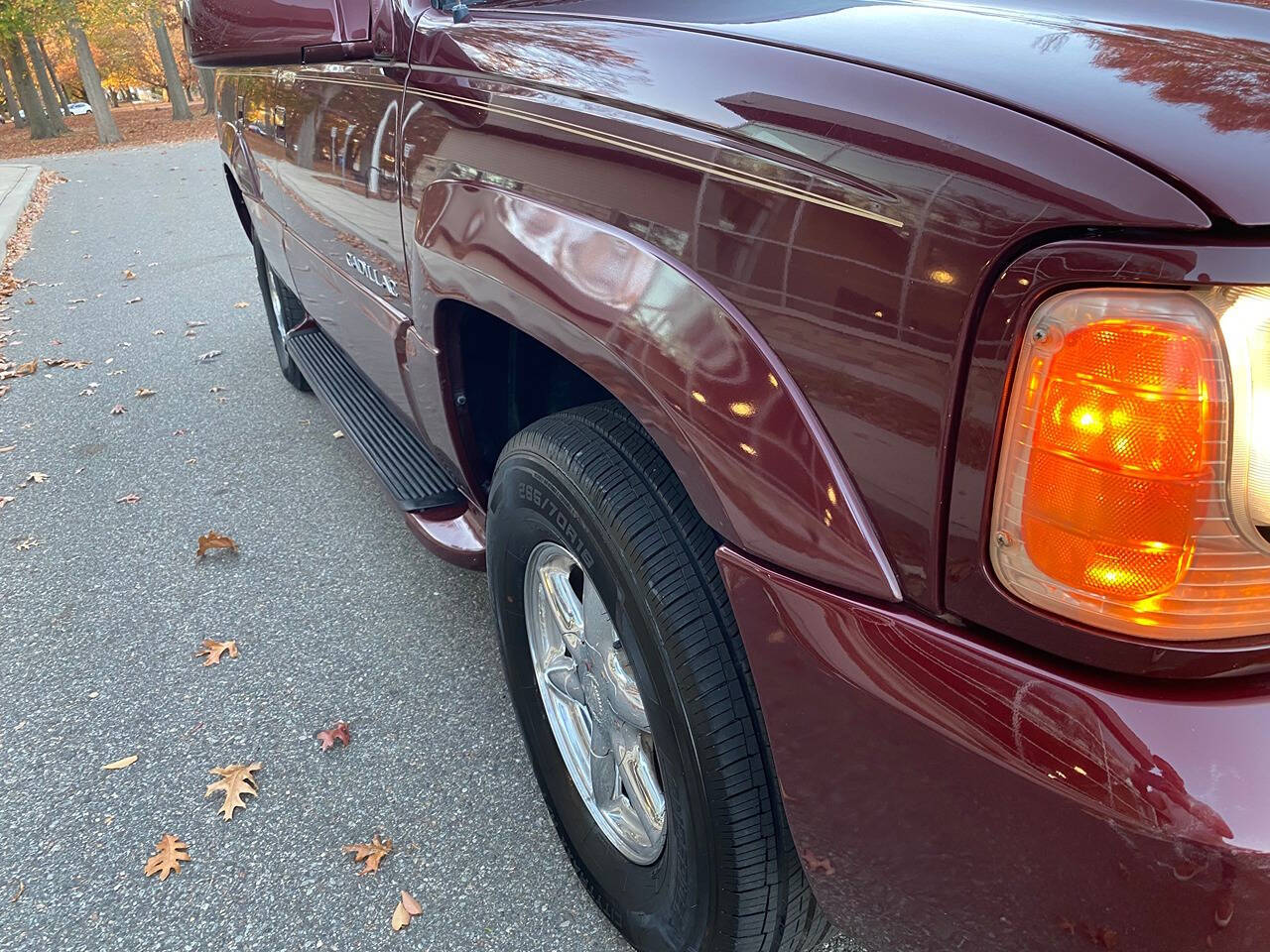 1999 Cadillac Escalade for sale at Vintage Motors USA in Roselle, NJ