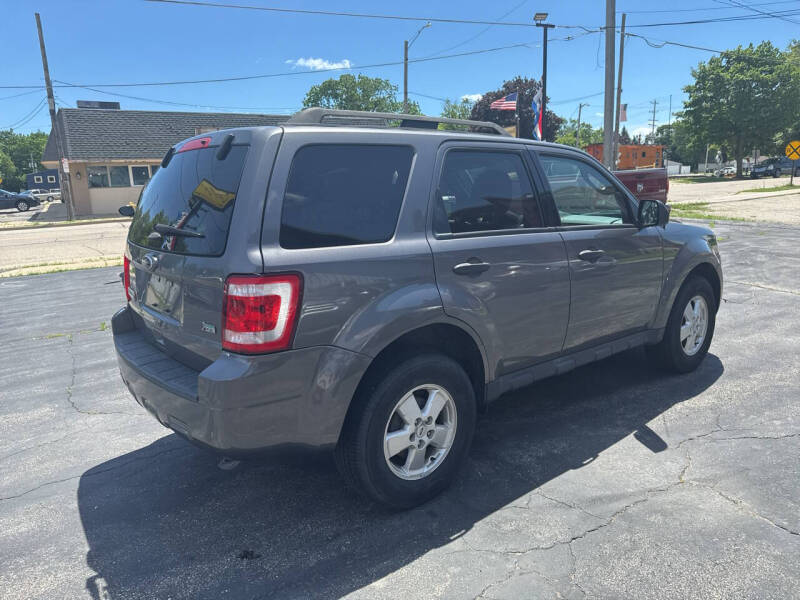 2011 Ford Escape XLT