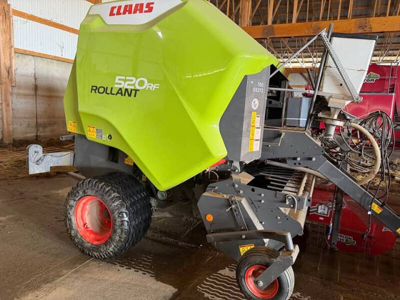2022 CLAAS 520 RF