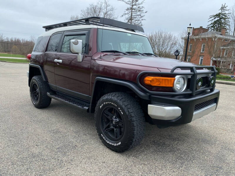 2007 Toyota FJ Cruiser for sale at 62 Motors in Mercer PA