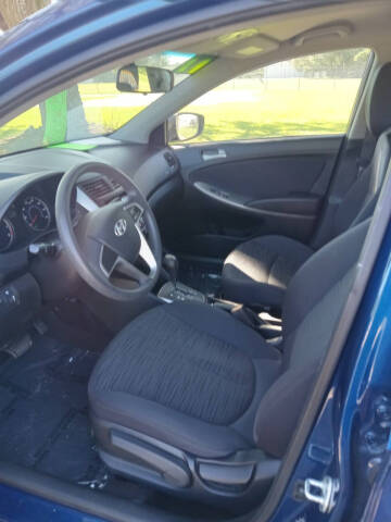 2017 Hyundai Accent SE