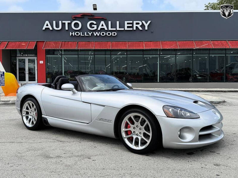 2004 Dodge Viper SRT-10