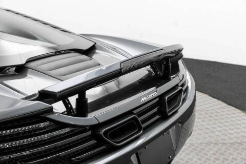 2013 McLaren MP4-12C