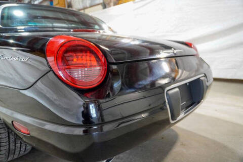 2002 Ford Thunderbird Deluxe