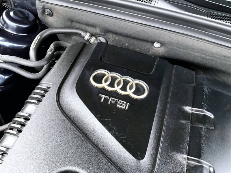 2015 Audi A4 2.0T quattro Premium