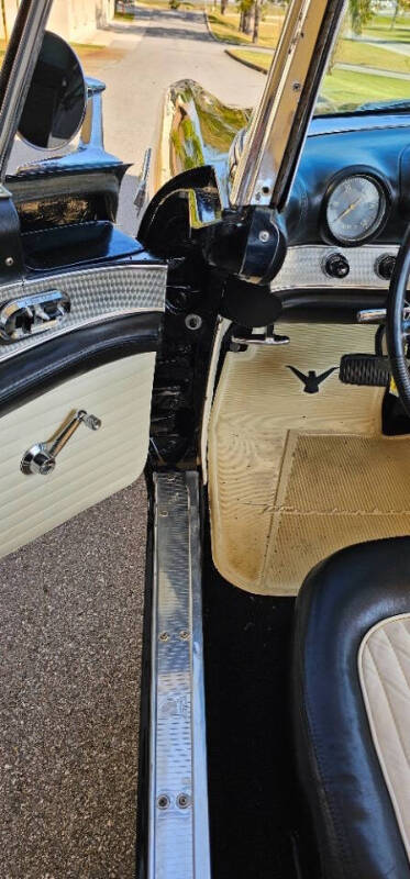 1955 Ford Thunderbird