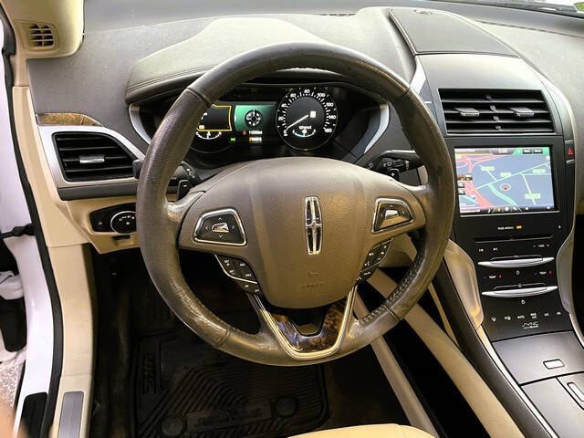 2014 Lincoln MKZ