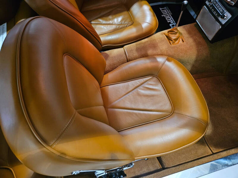 1966 Aston Martin DB6