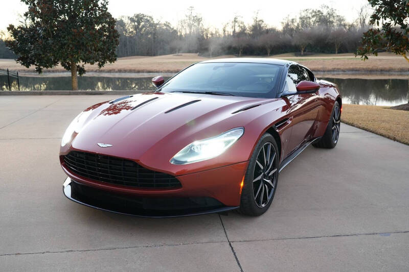 2017 Aston Martin DB11