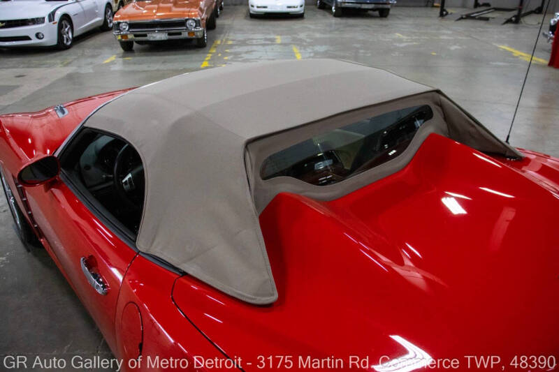 2009 Saturn SKY Red Line