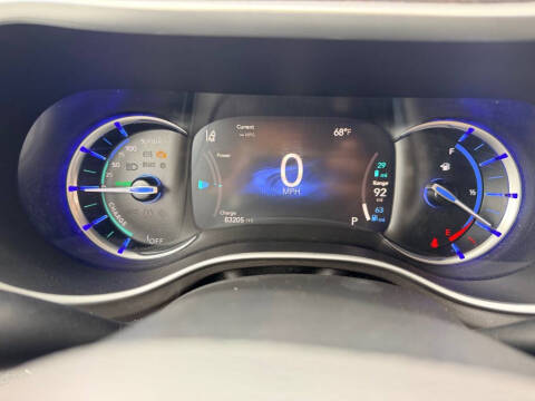 2022 Chrysler Pacifica Hybrid Touring L