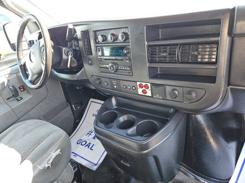 2016 Chevrolet Express 2500