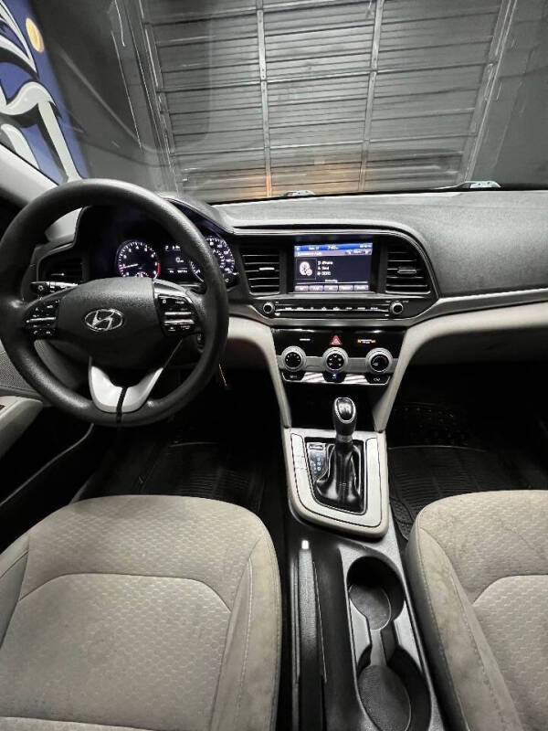 2019 Hyundai Elantra Limited