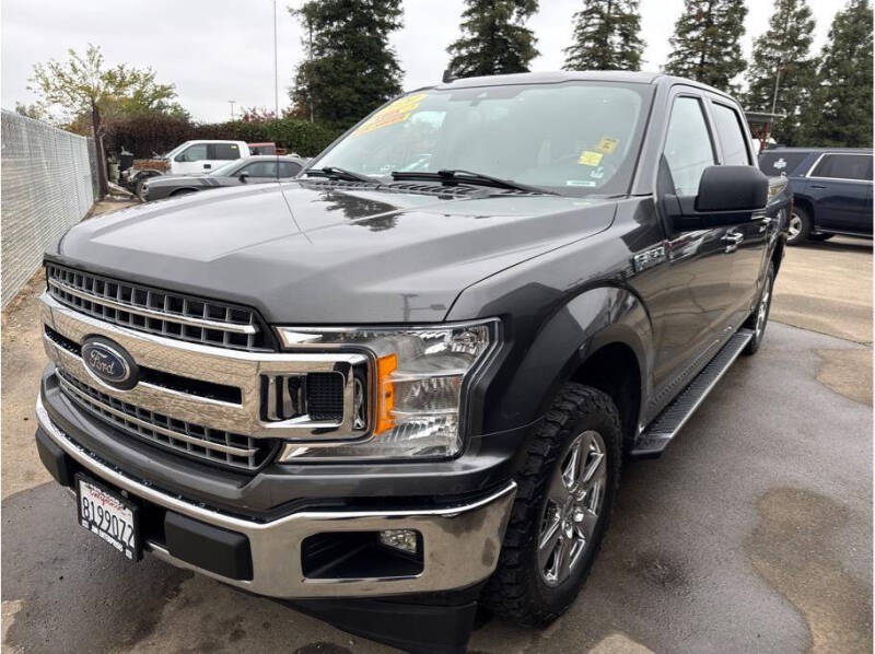 2020 Ford F-150 XLT's photo