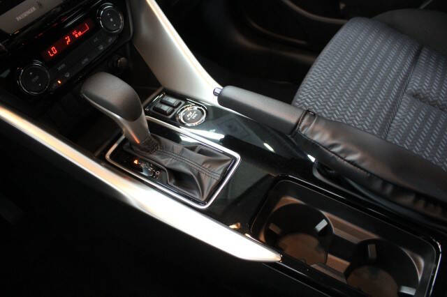 2026 Mitsubishi Eclipse Cross LE