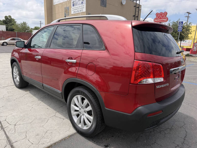2011 Kia Sorento EX