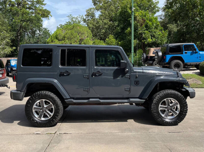 2017 Jeep Wrangler Unlimited Smoky Mountain
