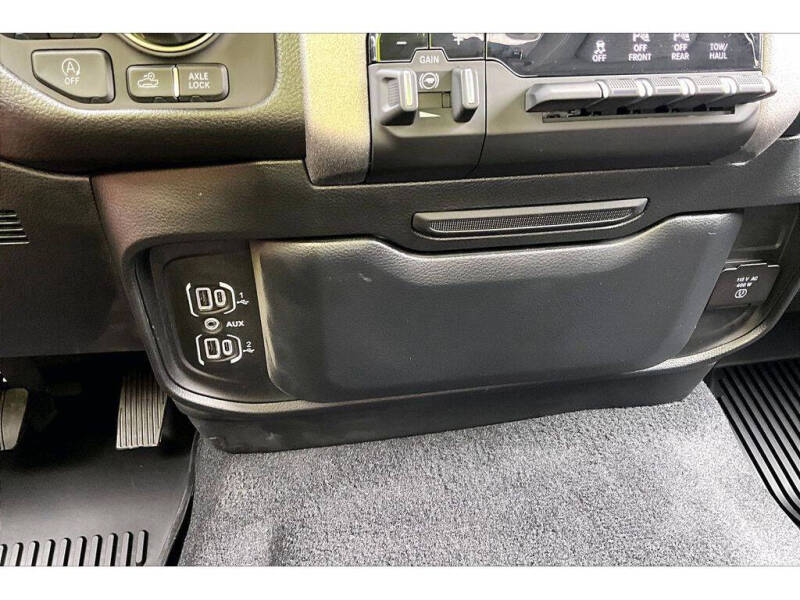 2026 RAM 1500 Warlock