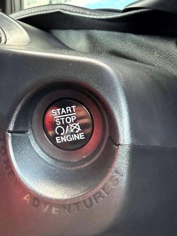 2017 Jeep Renegade Altitude