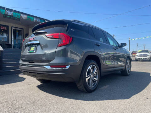 2020 GMC Terrain SLT