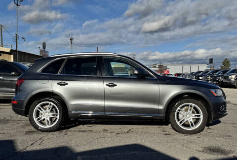2016 Audi Q5 2.0T quattro Premium Plus