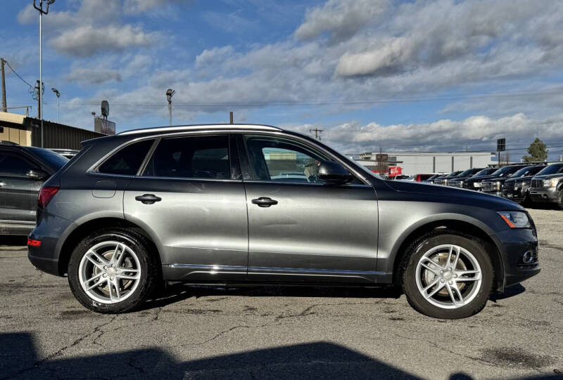 2016 Audi Q5 2.0T quattro Premium Plus