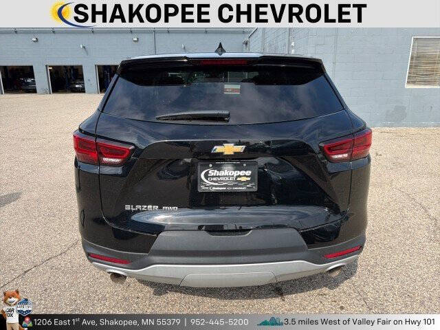 2025 Chevrolet Blazer LT