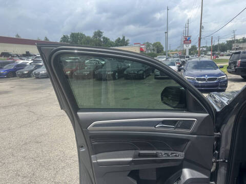 2020 Volkswagen Atlas Cross Sport V6 SEL R-Line 4Motion