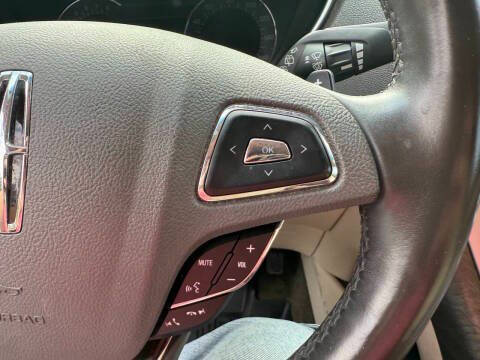 2017 Lincoln MKX Reserve