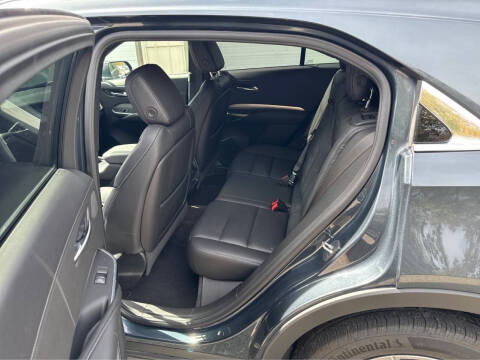 2021 Cadillac XT4 Premium Luxury