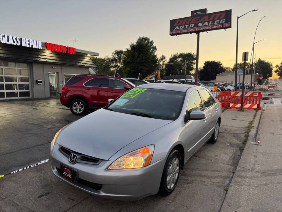 2003 Honda Accord LX's photo