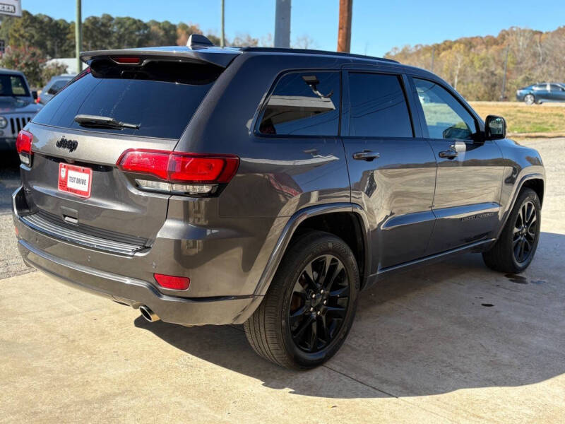 2018 Jeep Grand Cherokee Laredo
