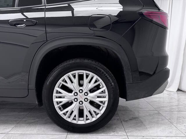 2024 GMC Acadia Elevation