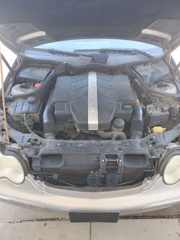 2004 Mercedes-Benz C-Class C 240