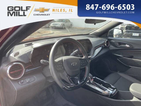 2025 Chevrolet Trax RS