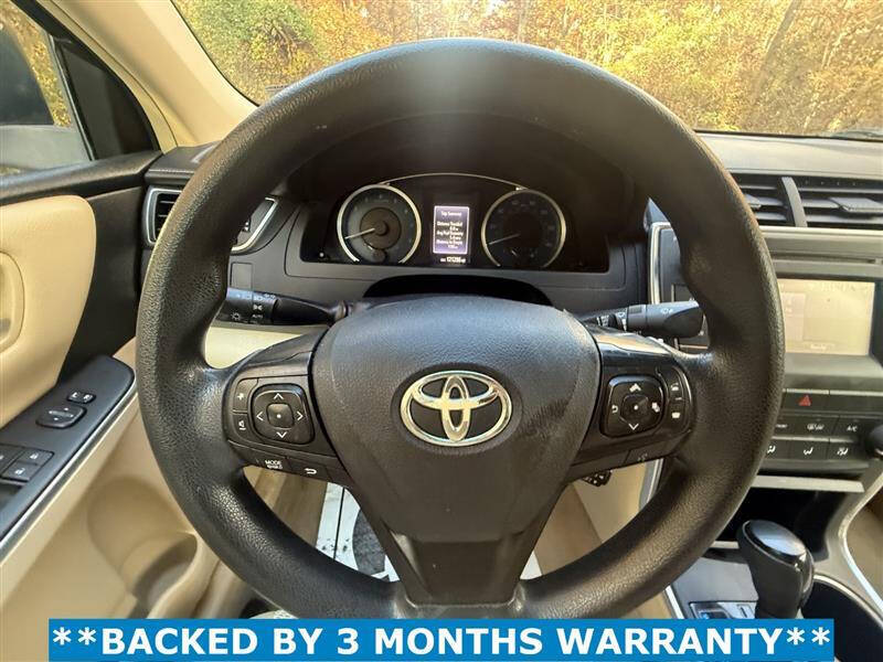 2017 Toyota Camry LE