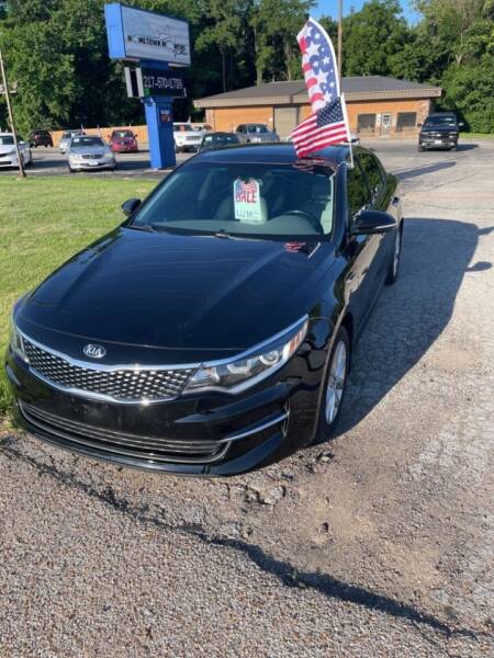2018 Kia Optima for sale at SpringField Select Autos in Springfield IL