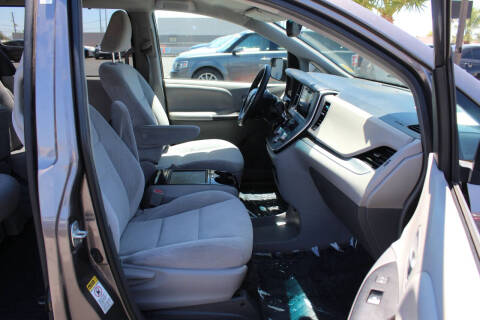 2017 Toyota Sienna