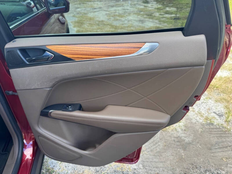 2016 Lincoln MKC Reserve