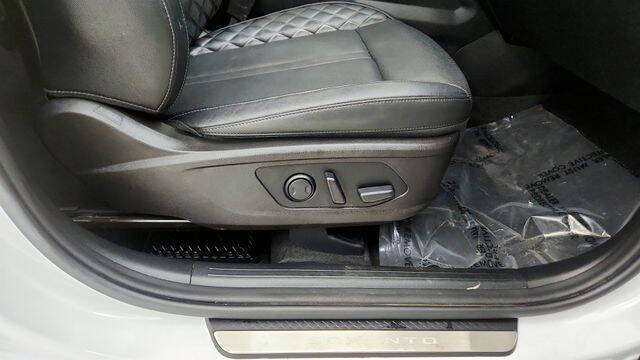 2021 Kia Sorento SX Prestige