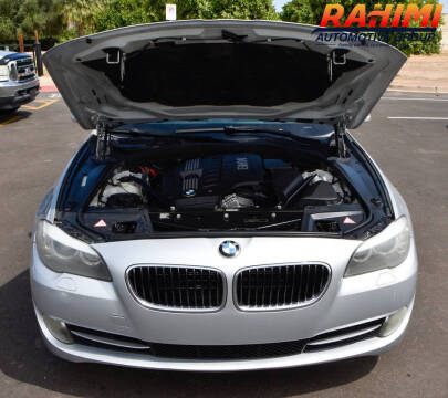 2011 BMW 5 Series 528i