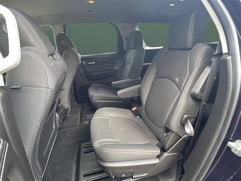 2016 GMC Acadia SLE-2