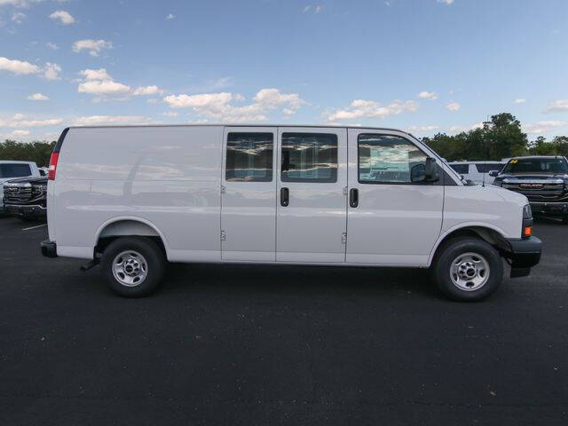 2026 GMC Savana 2500