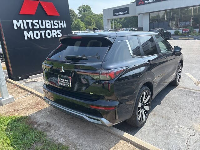 2025 Mitsubishi Outlander SE