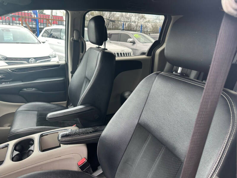 2017 Dodge Grand Caravan SXT