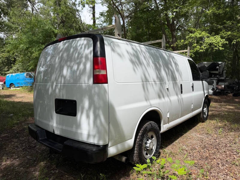 2017 Chevrolet Express 2500